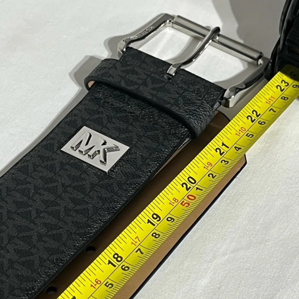 MICHAEL KORS Signature Wide Elastic Belt Black Gray Logo Brand